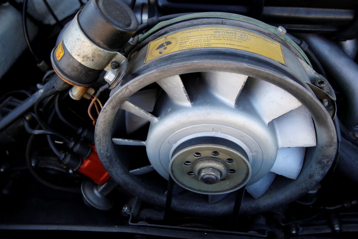 Porsche 911 2.7 S (Porsche)