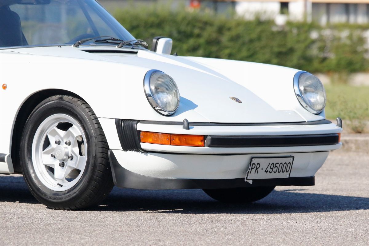 Porsche 911 2.7 S (Porsche)