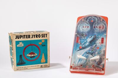 Tomy, Jupiter Jyro Set e Flipper Spaziale in plastica