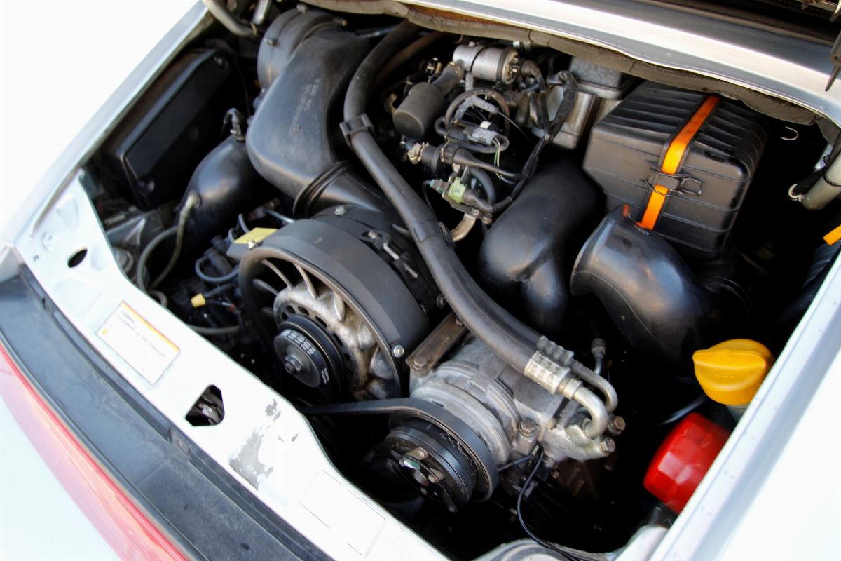 Porsche 964 Carrera 4 Cabriolet (Porsche)