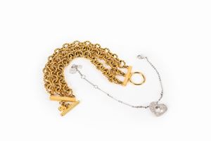 Lotto di due bracciali