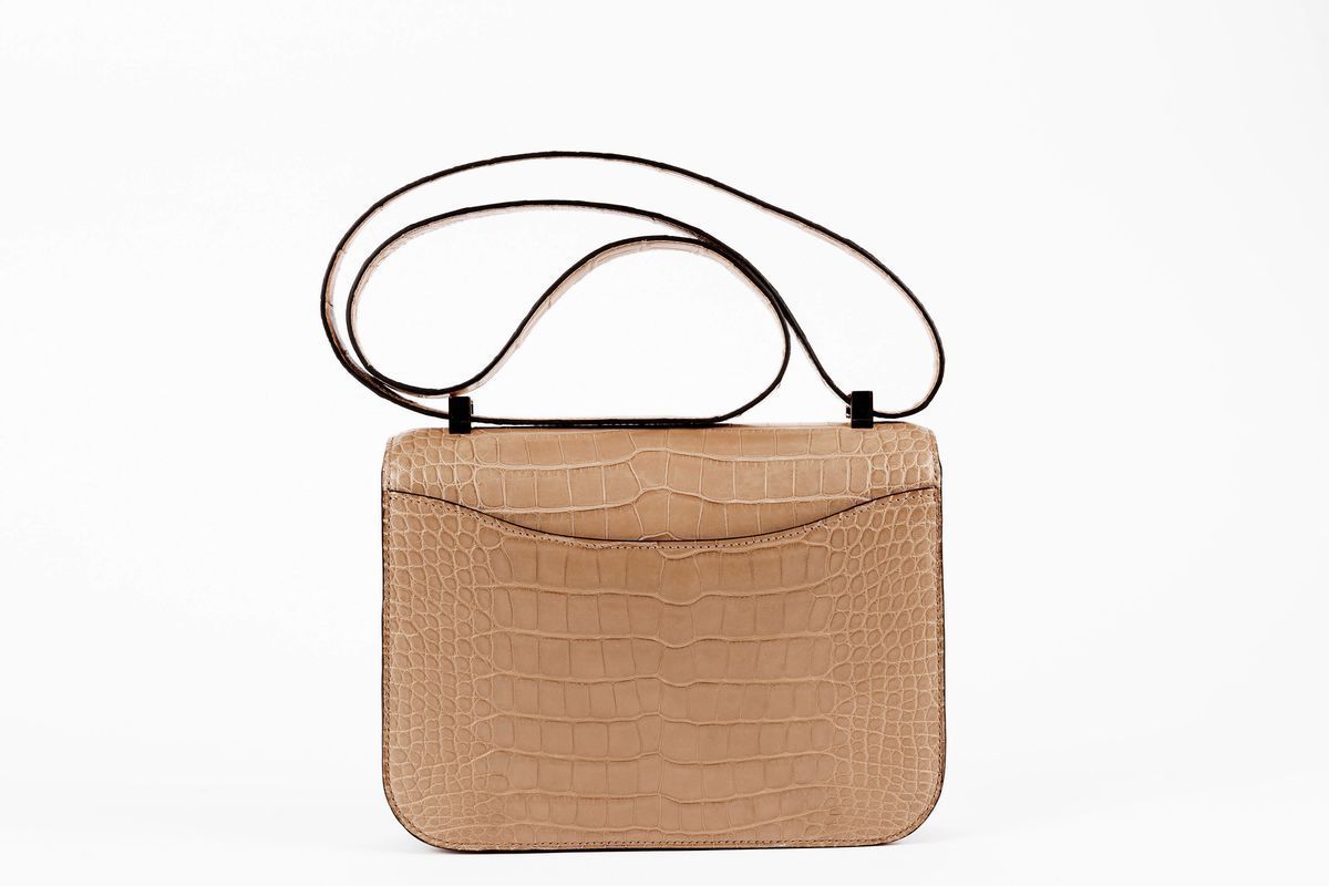 Hermès - Constance Shoulder Bag 1-24 | Luxury Fashion | Finarte 