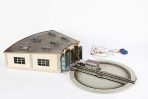 Rimessa con interscambio 7028 a tre uscite