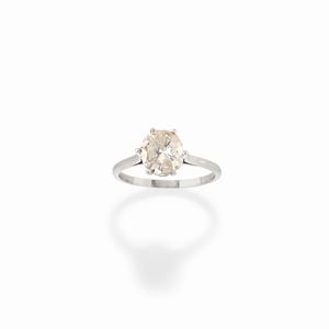  - Anello con diamante