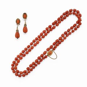 A 18k and low carat yellow gold and coral earrings and necklace