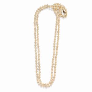 A 18k yellow gold, silver, cultured pearl and diamond necklace