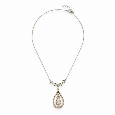 Collana con diamanti, oro bianco 14k