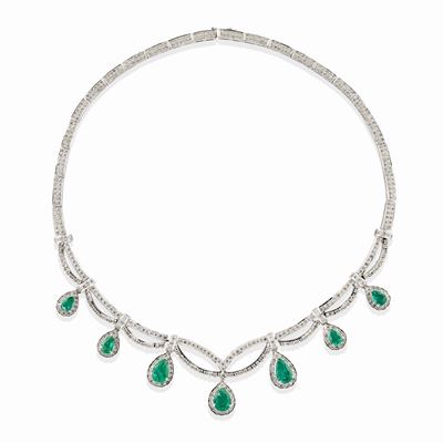 Girocollo in oro bianco 18k con smeraldi e diamanti