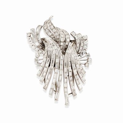 Spilla a doppia clip in oro bianco 18k e platino con diamanti, circa 1950