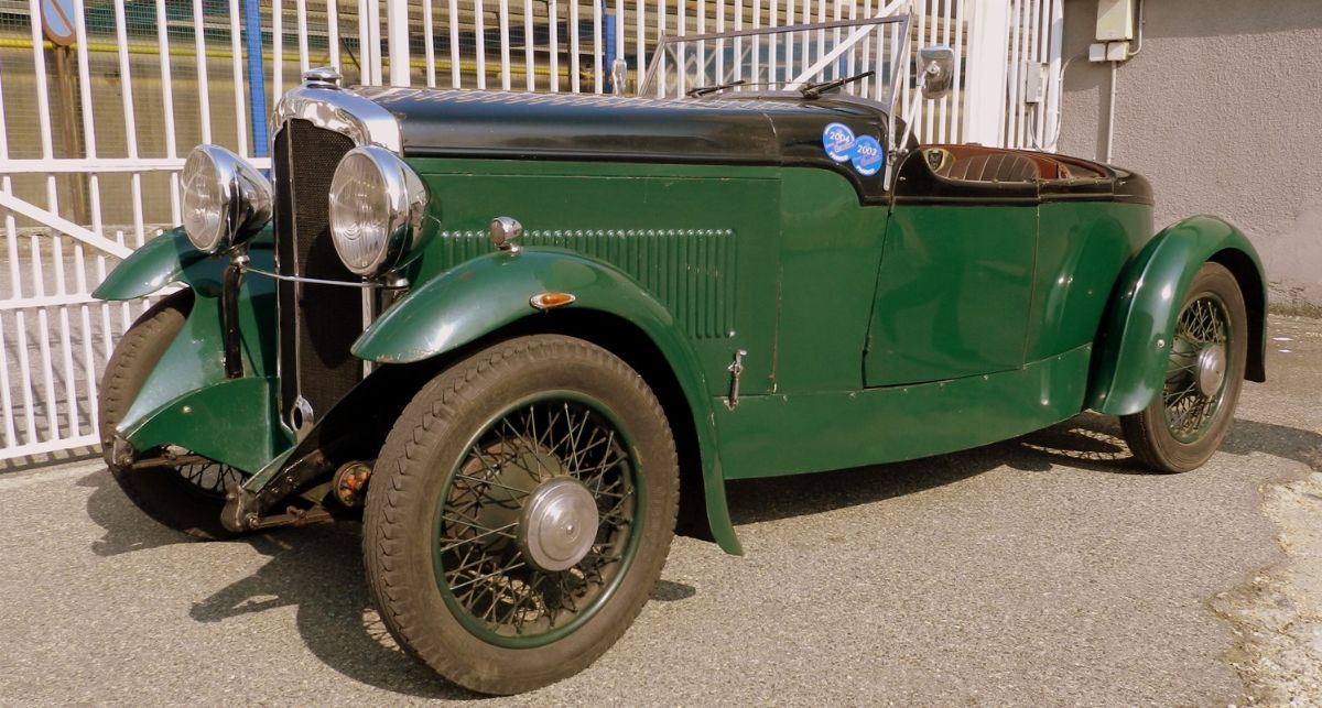 Rover Nizam Sport 10/25 (Carbodies)