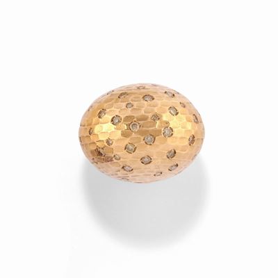 Anello in oro giallo 18k, collezione 'Duna', con diamanti brown