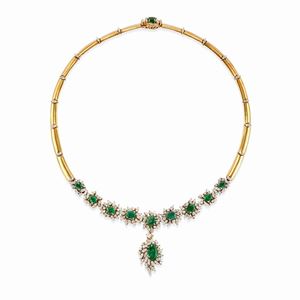 Collana con smeraldi 