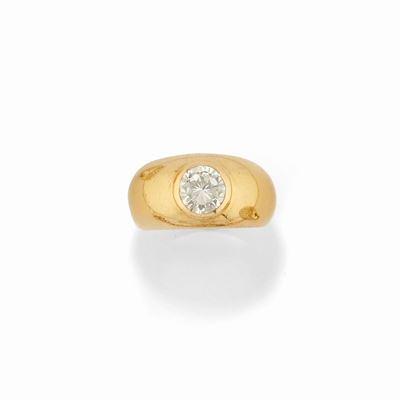 Anello con diamante taglio brillante, oro giallo 18k