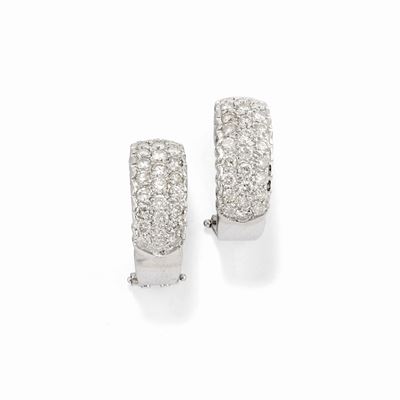 Orecchini in oro bianco 18k con diamanti taglio brillante, ct 2,50