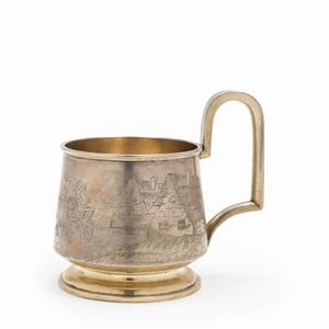 A silver vermeill tankard, Saint Petersburgh, late 19th Century