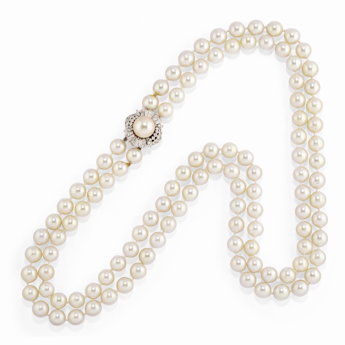 Demi parure in oro bianco 18k e platino con perle coltivate e diamanti