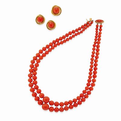 Parure in oro giallo 18k con corallo
