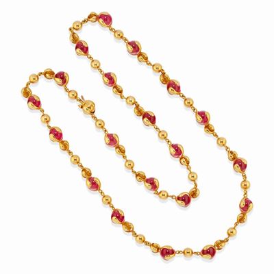 Collana in oro giallo 18k con inserti in legno nero