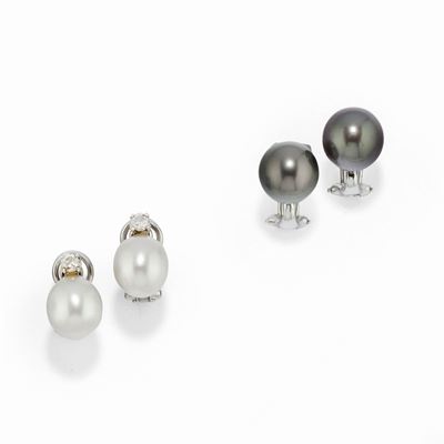 Orecchini in oro bianco 18k con perle coltivate Tahiti e South Sea