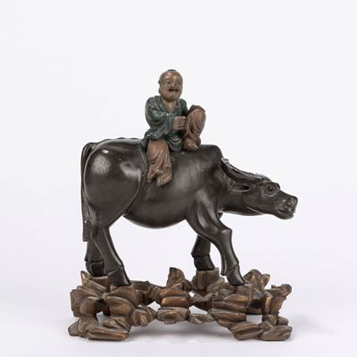 Scultore cinese del XX secolo, Monaco su bue in ceramica