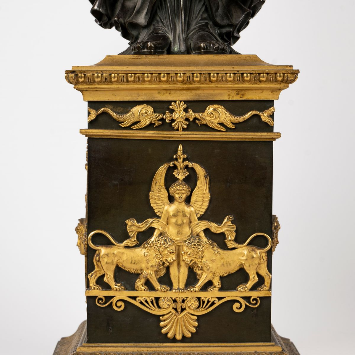 Coppia di Grandi e Importanti Candelabri Impero in Bronzo Dorato e a Patina Scura, Francia Inizi ...