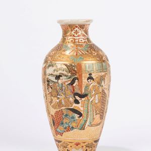 Vasetto in ceramica Satsuma. Giappone, periodo Meiji (1868-1912)