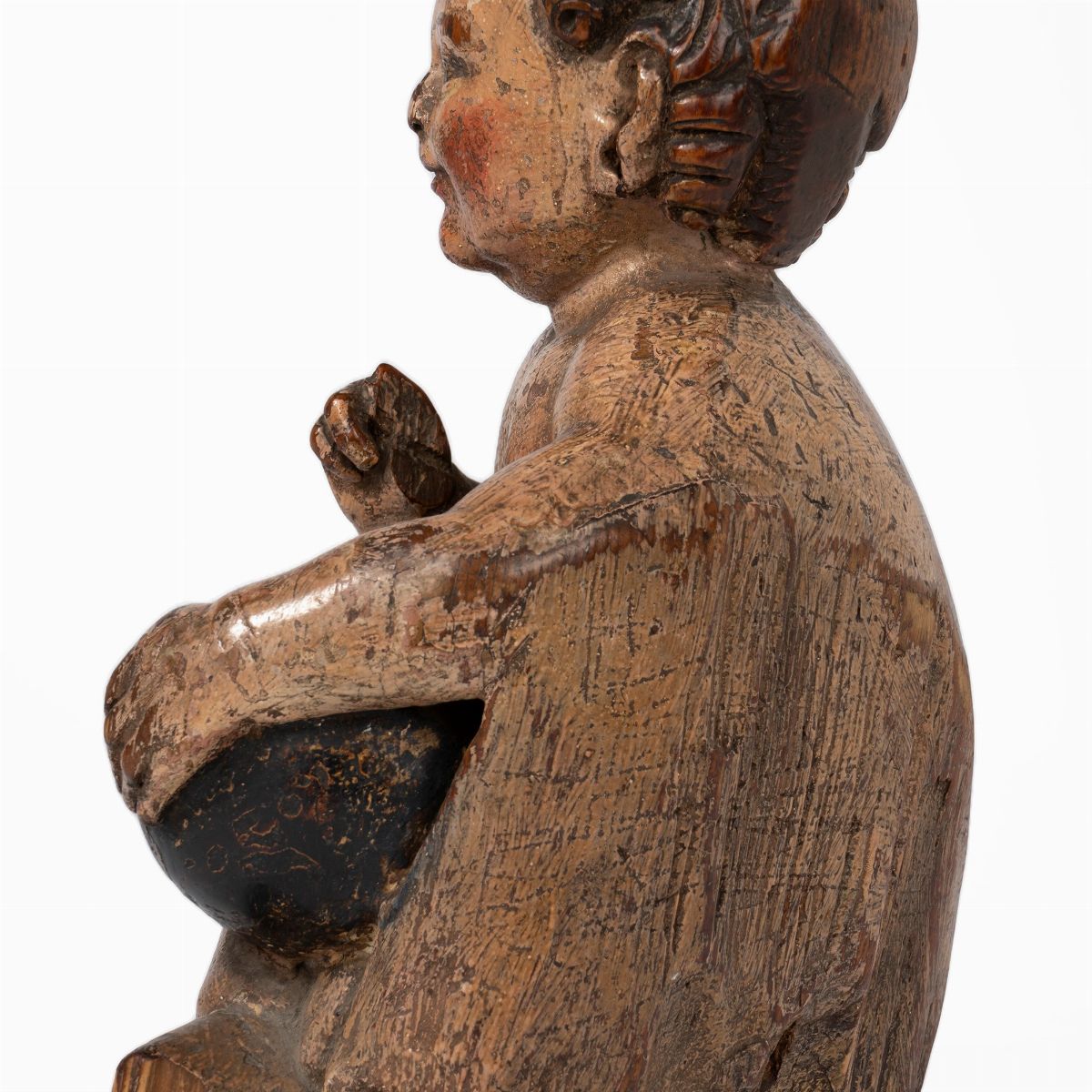 Scultura in Legno Policromo Raffigurante Gesù Bambino con Globo, Secolo XVII