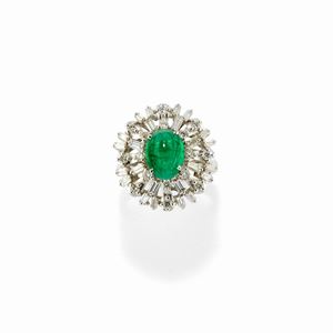  - Anello con smeraldo
