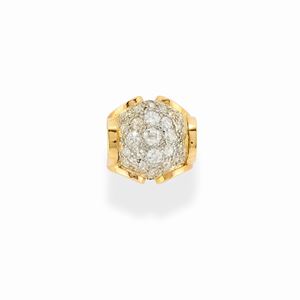  - Anello con diamanti