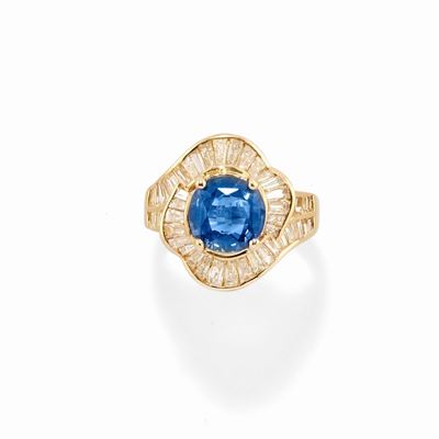 Anello con zaffiro, oro giallo 18k con diamanti e zaffiro
