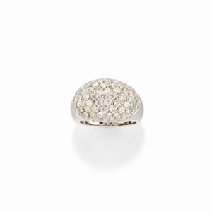  - Anello con diamanti
