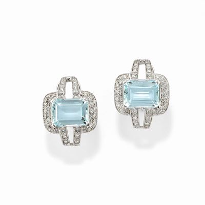Orecchini in oro bianco 18k con acquamarine e diamanti