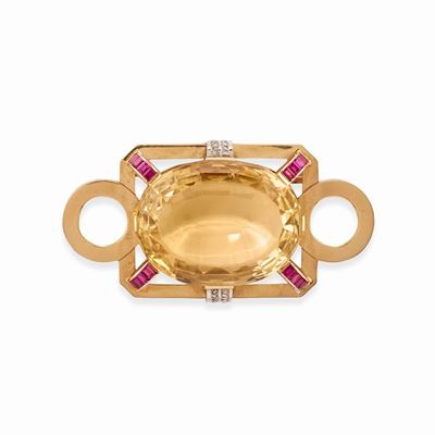 Spilla in oro bicolore 18k con quarzo citrino, rubini e diamanti