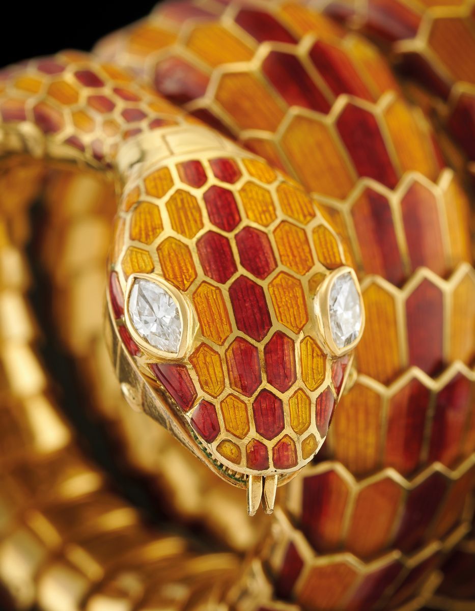 Bulgari - Bulgar i, Bracciale orologio serpente in oro giallo 18k con diamanti e smalto