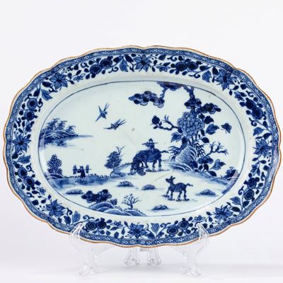 Vassoietto in porcellana bianca e blu, Cina, Compagnia delle Indie, secolo XIX