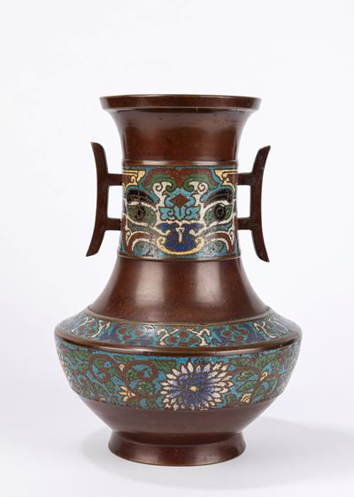 Vaso biansato, metallo cloisonné, Giappone, inizio XX secolo