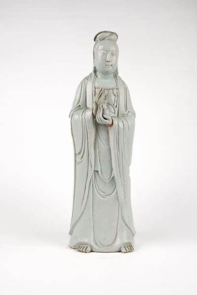 Grande Guanyin in porcellana bianca, Cina, periodo della Repubblica (1912-1949)