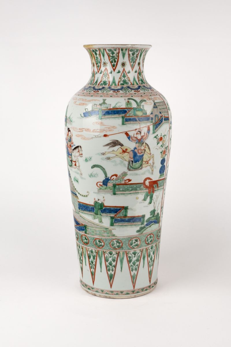 Vaso a rouleau in porcellana Famiglia Verde, Cina, periodo Kangxi (1661-1722)