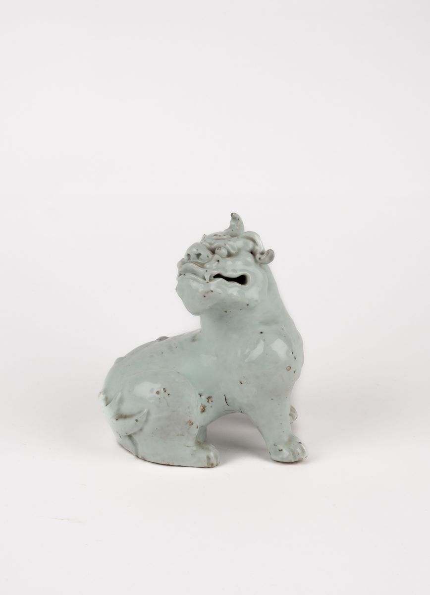 A white porcelain qilin. China, 19th c. | Asian Art / 东方艺术 | Finarte ...