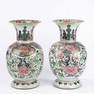 Coppia di vasi in porcellana Famiglia Rosa. Cina, inizio secolo XX