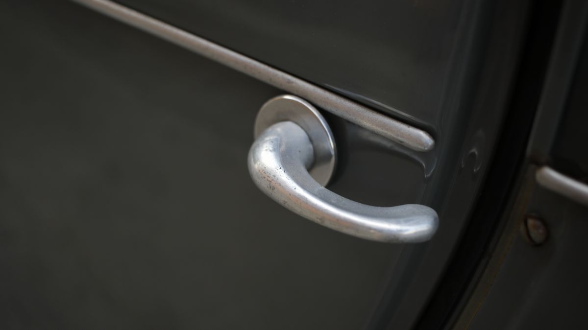 Citroën 2CV AZ (Citroën)