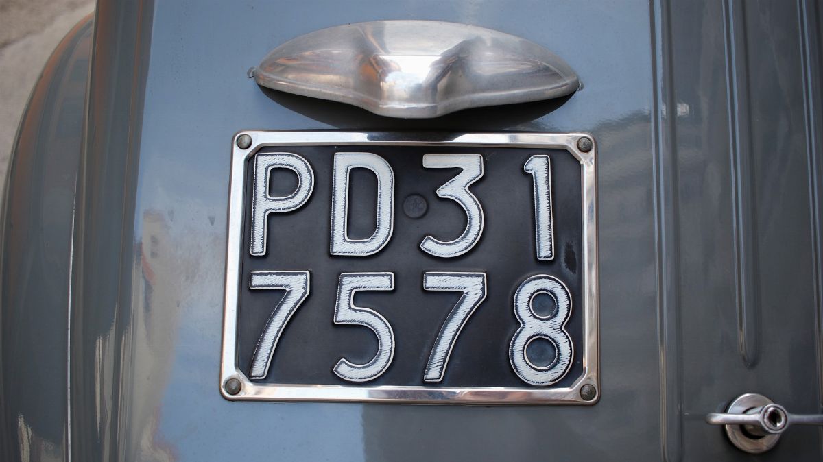 Citroën 2CV AZ (Citroën)