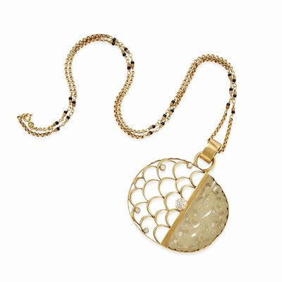 Collana con pendente in giadeite, oro bicolore 18k, diamanti