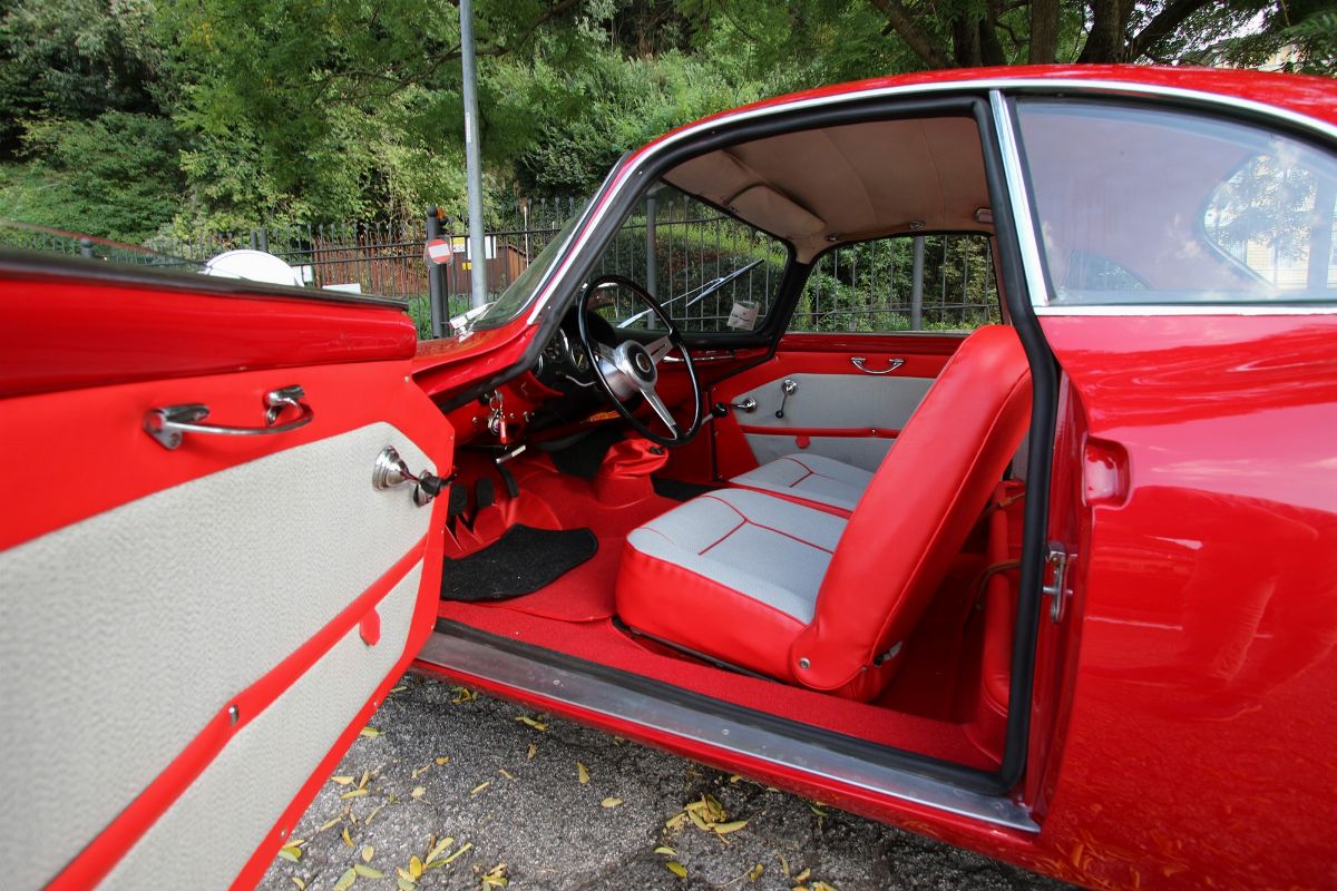 Alfa Romeo Giulietta Sprint Speciale (Bertone)