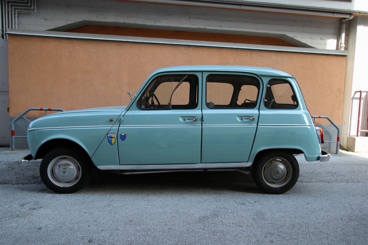 Renault R4L (Alfa Romeo)