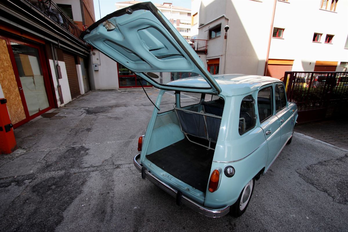 Renault R4L (Alfa Romeo)