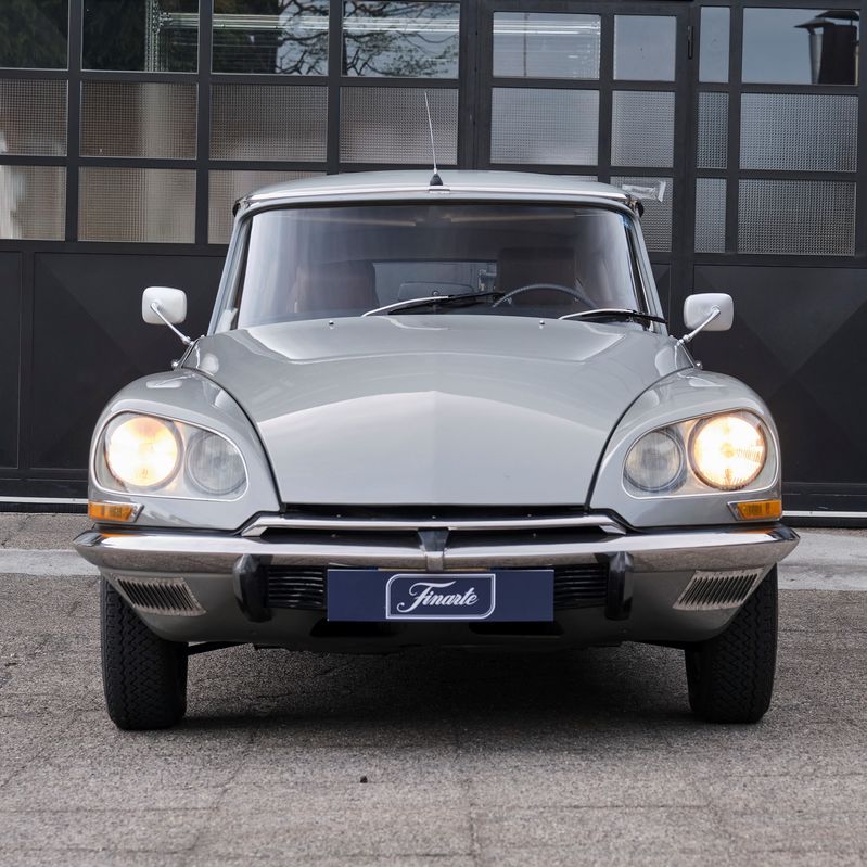 DS21 i.e. Pallas (Citroen)