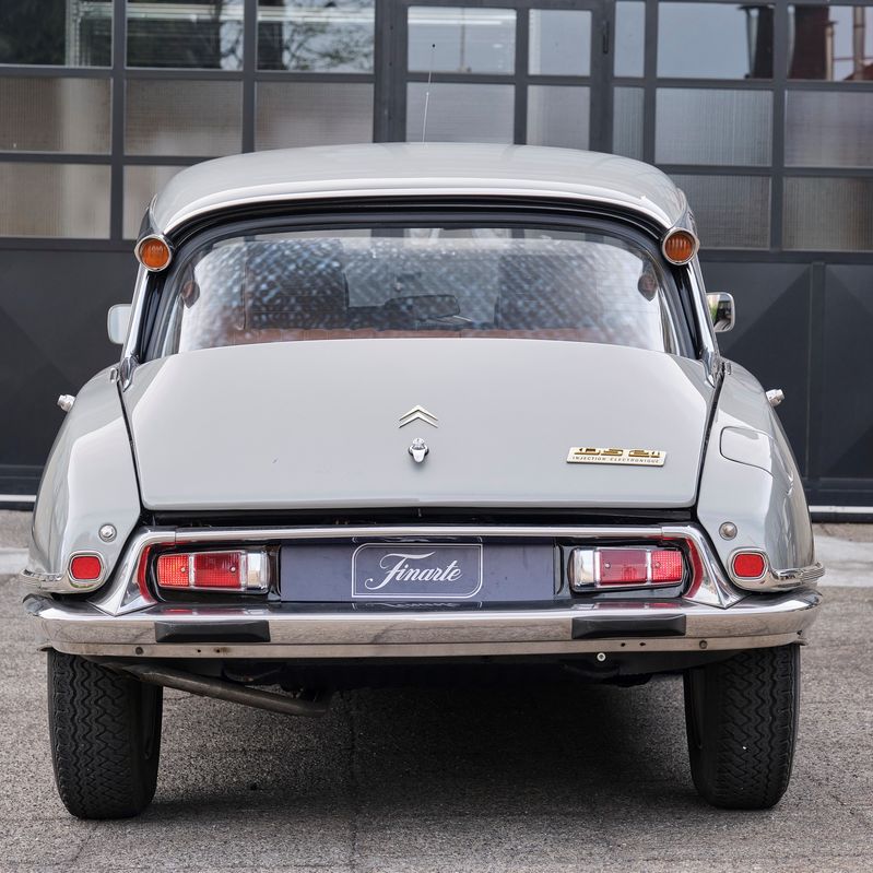 DS21 i.e. Pallas (Citroen)