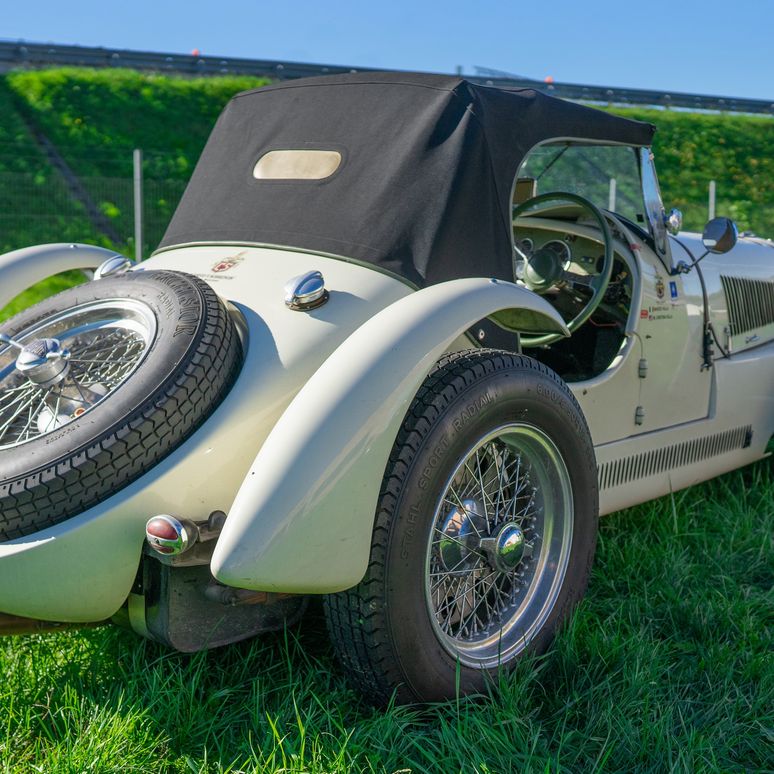 134/135 (in Figoni et Falaschi style)