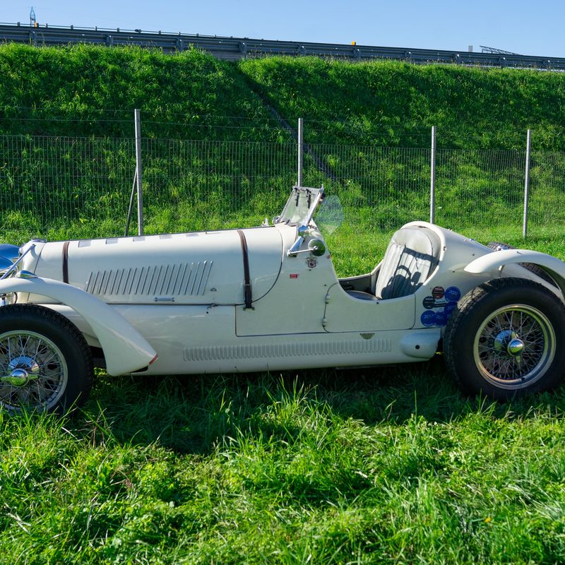 134/135 (in Figoni et Falaschi style)